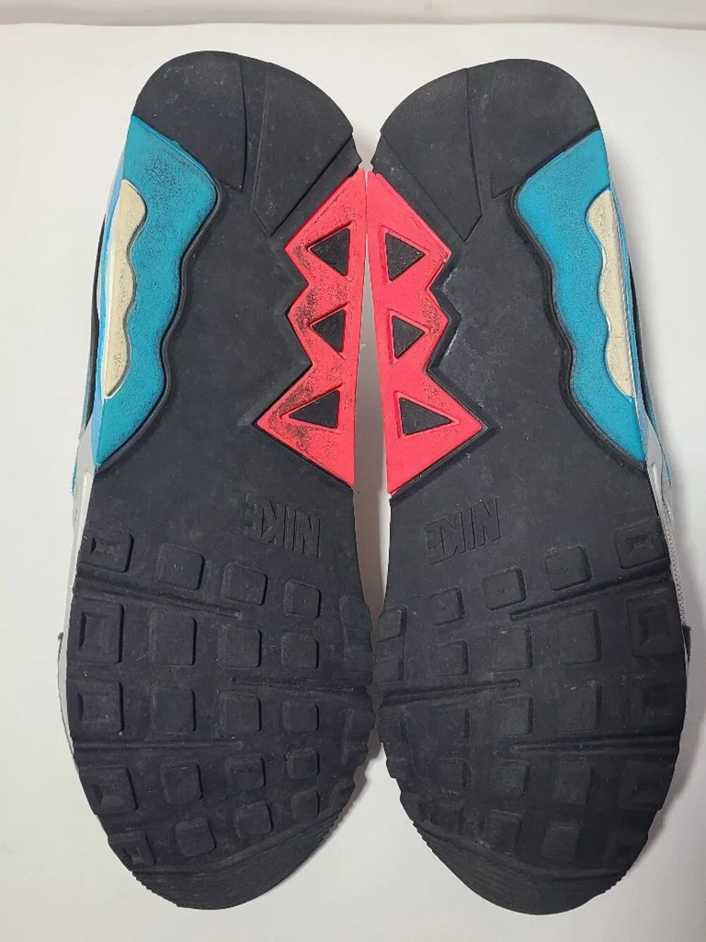Nike air structure